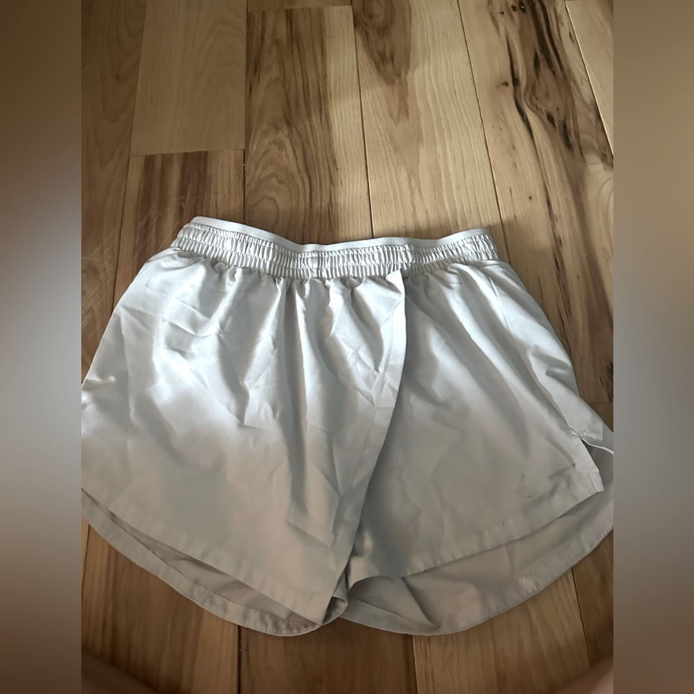Nike shorts/tennis skirt.